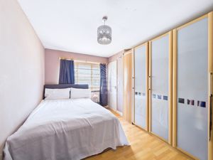 Photo 19- click for photo gallery